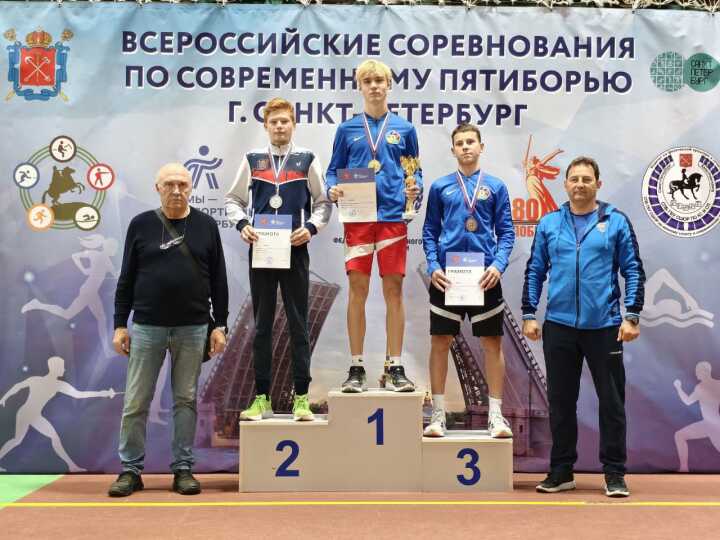 Кадеты В. награждение юноши