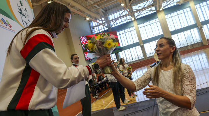 Жен-награждение